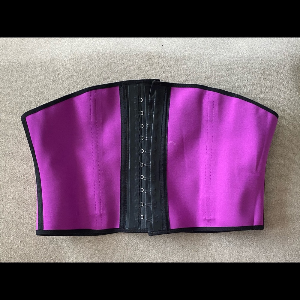 Ann Michell waist trainer